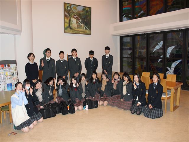 お知らせ 花園高校の生徒たちとの交流会 学校法人 京都国際学園