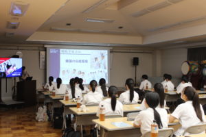 《進学コース》富山県立伏木高等学校との交流会を実施しました