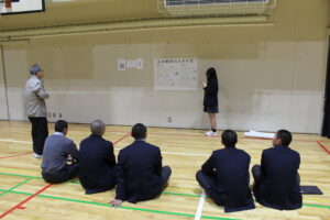 【高2-2】探究学習発表会を実施しました